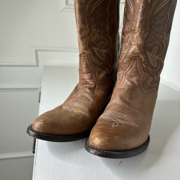 **SOLD**Vintage J.B. Dillon Genuine Goat Leather Western Cowboy Boots - Picture 4 of 9